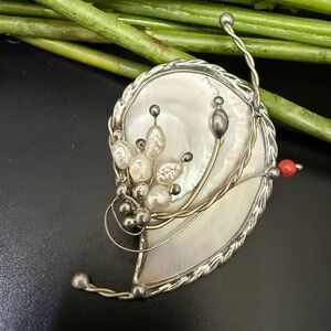 Vintage Unsigned Handcrafted Silver Mother of Pearl Wire Rice Pearl Coral Brooch